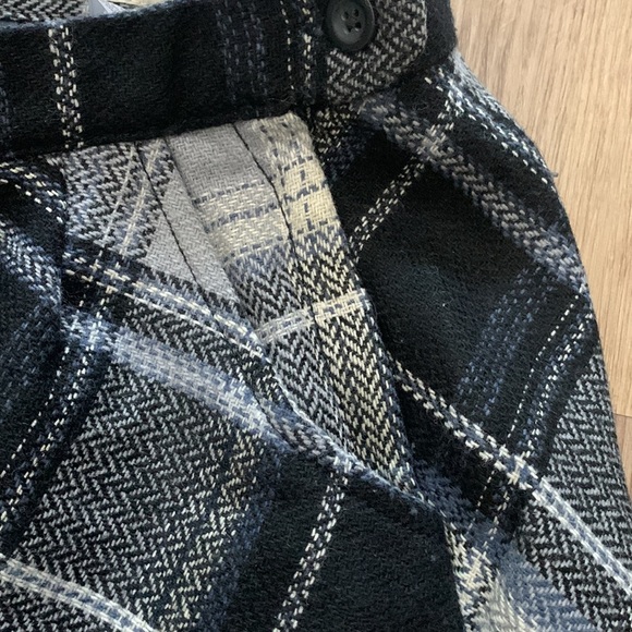 Old Navy Plaid Wool Skirt, Size 0 - Picture 6 of 8